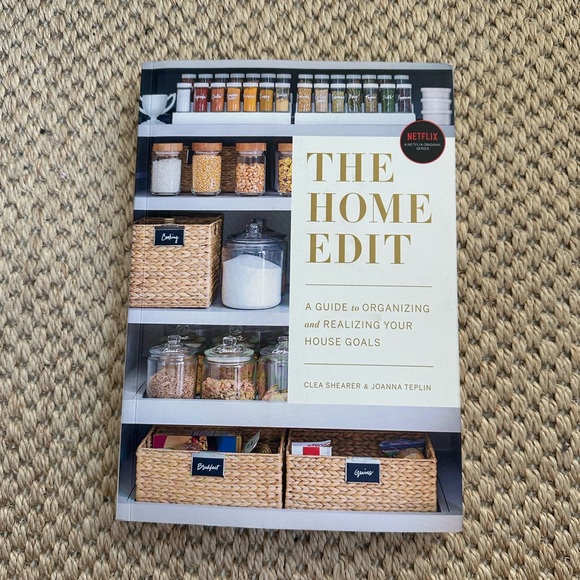 The Home Edit Book - Picture 1 of 2